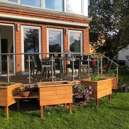Stadtvilla Bruegemann Mit Terrasse & Parkplatz - Abc136 By Abcwismar Luaran gambar