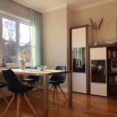 Stadtvilla Bruegemann Mit Terrasse & Parkplatz - Abc136 By Abcwismar Luaran gambar
